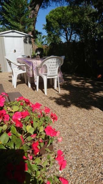 Mobile Home In Frejus, South Of France Buitenkant foto